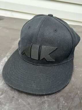 CLEAN Nike Air Fitted Sportswear Hat Skate Black